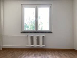 Lichtdurchflutete 2-Zimmer Wohnung mit Balkon in Baumheide – 33609 Bielefeld – Vorschaubild 3