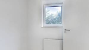 Einziehen & Wohlfühlen: Helle, frisch sanierte 2-Zi.-Wohnung mit Tiefgaragenstellplatz! – 80997 München – Vorschaubild 8
