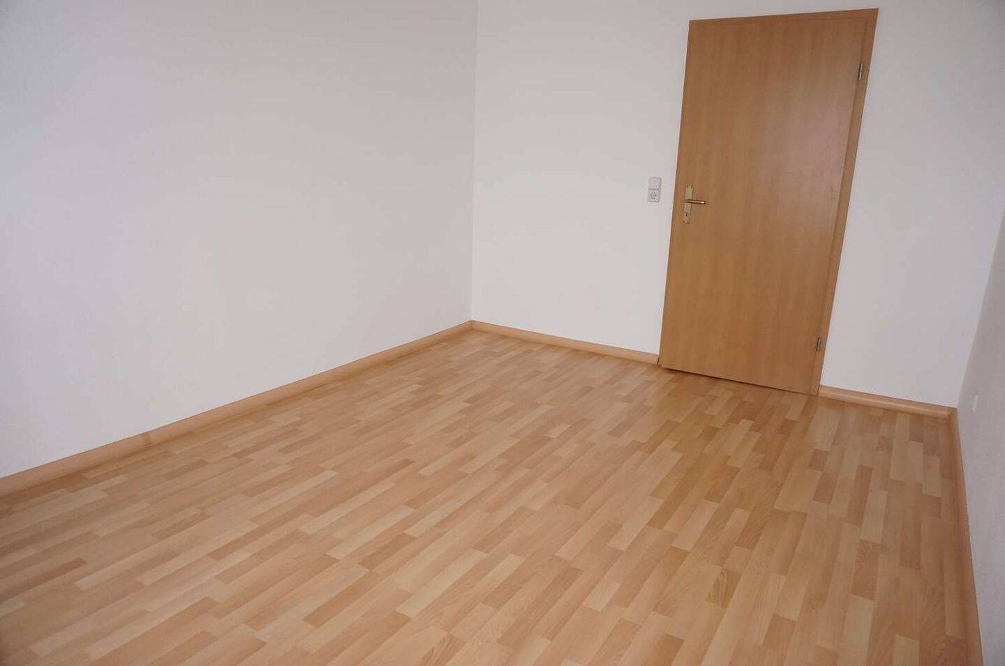 ! TOP Whg. frei ab 1.7.26 - im 3. OG und mit Balkon ! – Chemnitz – Vorschaubild 6