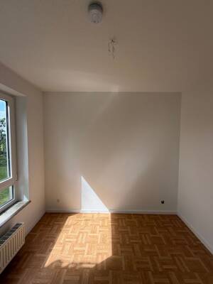 WBS -- Renovierte 1,5 Zimmer Wohnung mit Terrasse