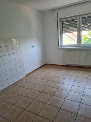 2 Zimmer Küche Bad in Lu- West zu vermieten. – 67059 Ludwigshafen am Rhein – Vorschaubild 4
