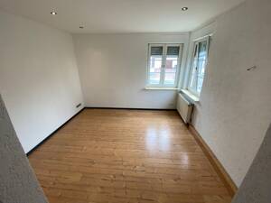 Bezugsbereites Eigenheim mit Garten, Terrasse und ausgebautem Dachgeschoss – 28777 Bremen – Vorschaubild 4
