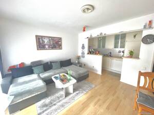 Zentral und dennoch ruhig? Gepflegte Endetagen-Wohnung an der Stadtgrenze Lurup – 22549 Hamburg – Vorschaubild 5