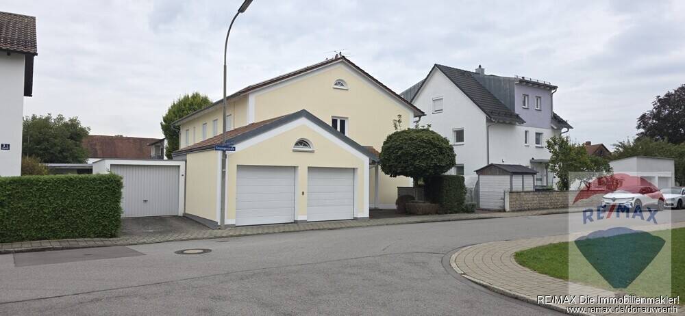 Atraktives, modernes Haus mit 2 Wohnungen zur Selbstnutzung oder Anlage – Ingolstadt – Vorschaubild 3