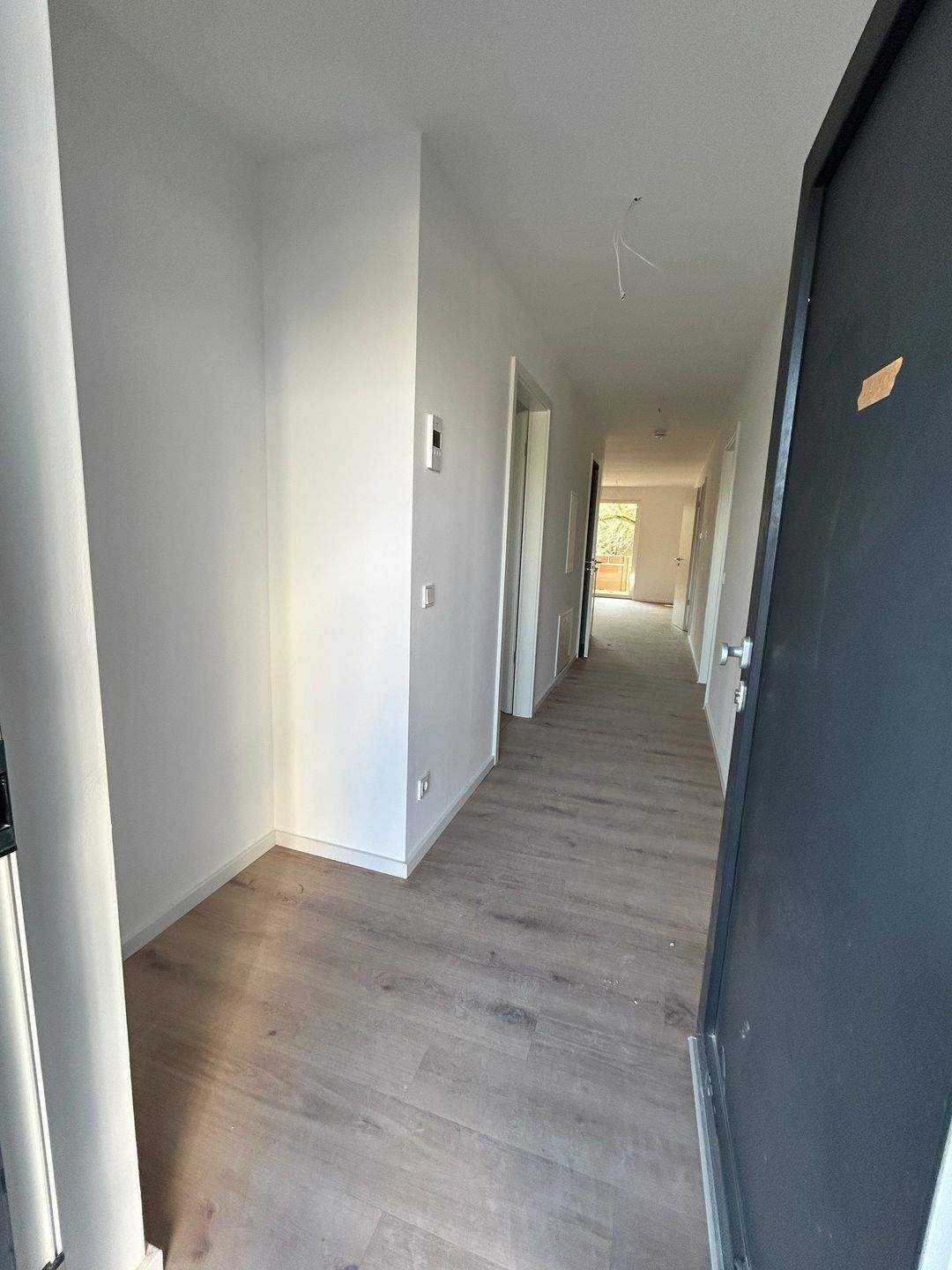 Erstbezug | Neubau: 3-Zimmer-Wohnung mit Balkon | EBK | TG | Fußbodenheizung – Nürnberg – Vorschaubild 3