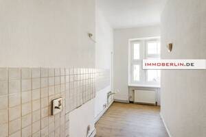 IMMOBERLIN.DE - Schöne gepflegte Altbauwohnung in komfortabler Lage – 13403 Berlin – Vorschaubild 7