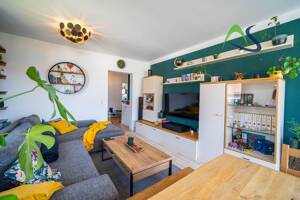 Perfekte Lage! Ruhige und lichtdurchflutete Zweizimmerwohnung im Dachgeschoss mit Westbalkon – 93051 Regensburg – Vorschaubild 9