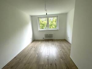 Helle 3-Zimmer-Etagenwohnung mit neuem Badezimmer in Wolfsburg – 38448 Wolfsburg – Vorschaubild 7