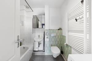 Modernisierte 2-Zimmer-Eigentumswohnung mit Balkon, Aufzug und Garage in Jenfeld – 22043 Hamburg – Vorschaubild 7