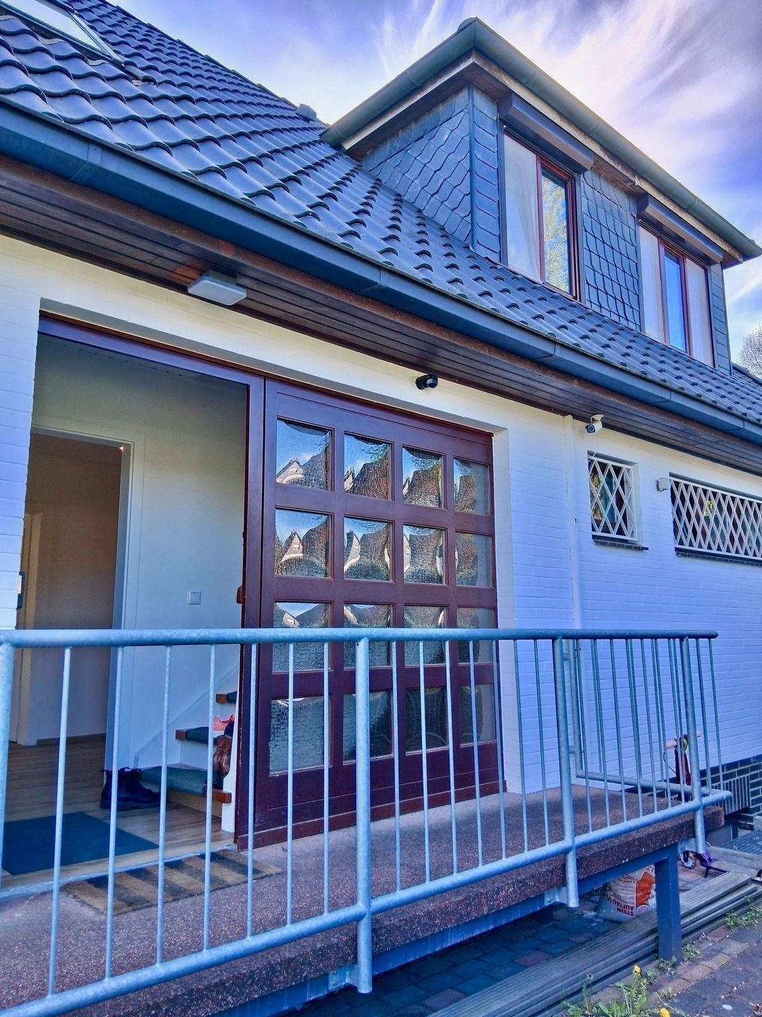 Zweifamilienhaus - 2 tolle Wohnungen in elegantem Haus - Garten für WE 1 + Dachterrasse für WE 2 - FREI – Hamburg – Vorschaubild 9