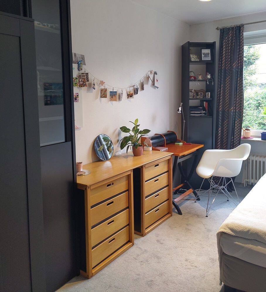 WG-Bewohnerin 18 bis 29 Jahre, für 1 möbliertes Zimmer ab 15.06.26 gesucht