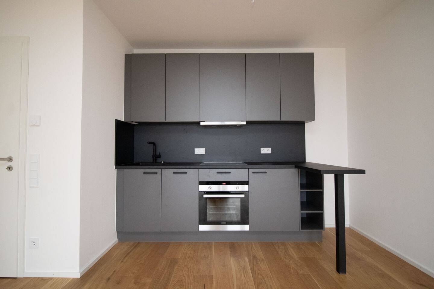 Moderne 1-Zimmer-Wohnung mit Balkon