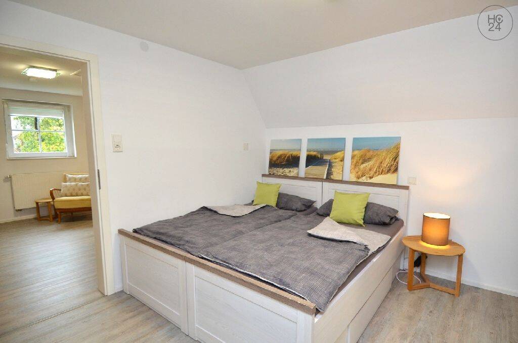 Neu renoviertes, hübsch möbliertes kleines Haus mit Terrasse in Gersthofen – Gersthofen – Vorschaubild 3