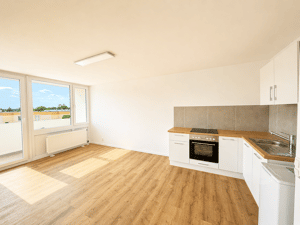 OHNE Maklergebühr!!! Modern kernsanierte 1-Zimmer-Wohnung in begehrter Wohnanlage