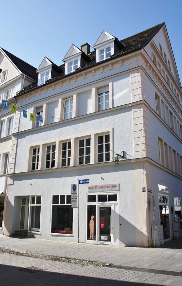 Haus in 87435 Kempten mit 342,82 m² kaufen