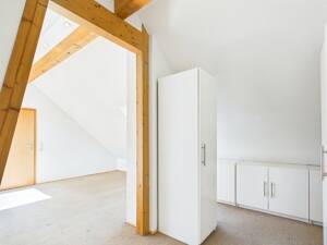Wohnen mit Horizont und Raum für Individualität: Maisonettewohnung in begehrter Lage Stuttgarts! – 70192 Stuttgart – Vorschaubild 7