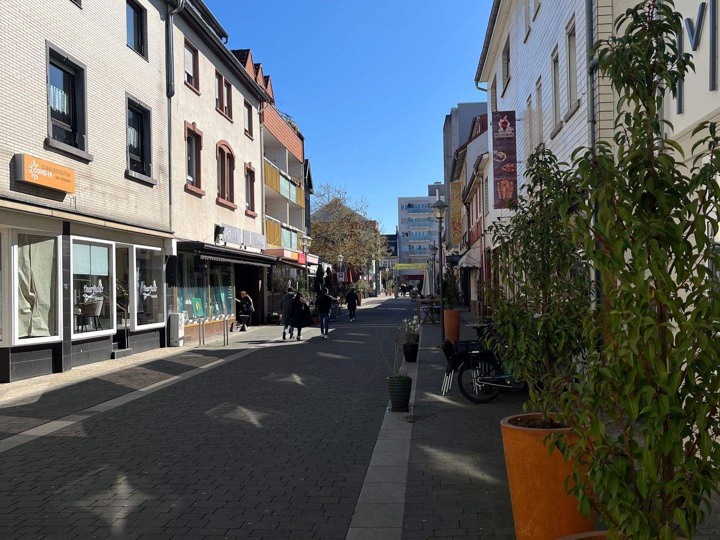 TOP | Stadthaus 2 WE 1 Laden | gr. Hintergebäude Aus/Um/Neubau ca. 145 m2 möglich | Grd. 338 m2 | – Neu-Isenburg – Vorschaubild 2