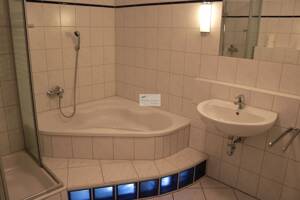 Verkauf einer 3 Zimmer Wohnung in bester Westendlage mit 2 Balkonen – 60323 Frankfurt am Main – Vorschaubild 9