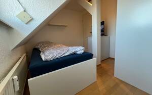 Möbliertes WG-Zimmer in Heilbronn: Flexibles Wohnen auf Zeit – 74081 Heilbronn – Vorschaubild 2