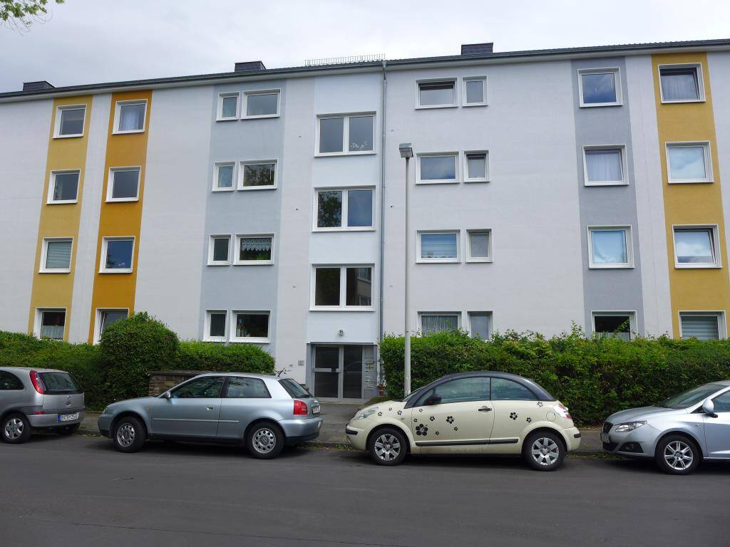 Bonn Alt-Tannenbusch. vermietete 4 ZKB mit Balkon - 3.OG. - provisionsfrei! – Bonn – Vorschaubild 2
