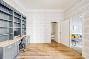 Elegante Altbauwohnung mit offener Designküche & modernem Interieur in ruhiger Hoflage – 14057 Berlin – Vorschaubild 8