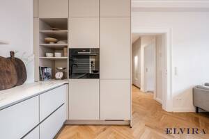 ELVIRA - Schwabing, Traumhafte 2,5-Zimmer-Wohnung mit ruhiger Loggia – 80801 München – Vorschaubild 2