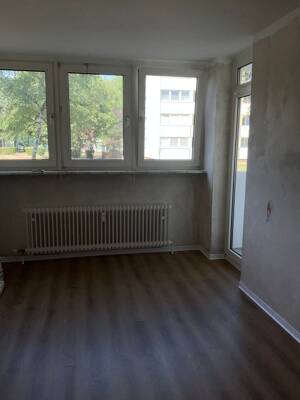 WI-Delkenheim I 3 Zimmer, Küche, Bad und Balkon – 65205 Wiesbaden – Vorschaubild 8