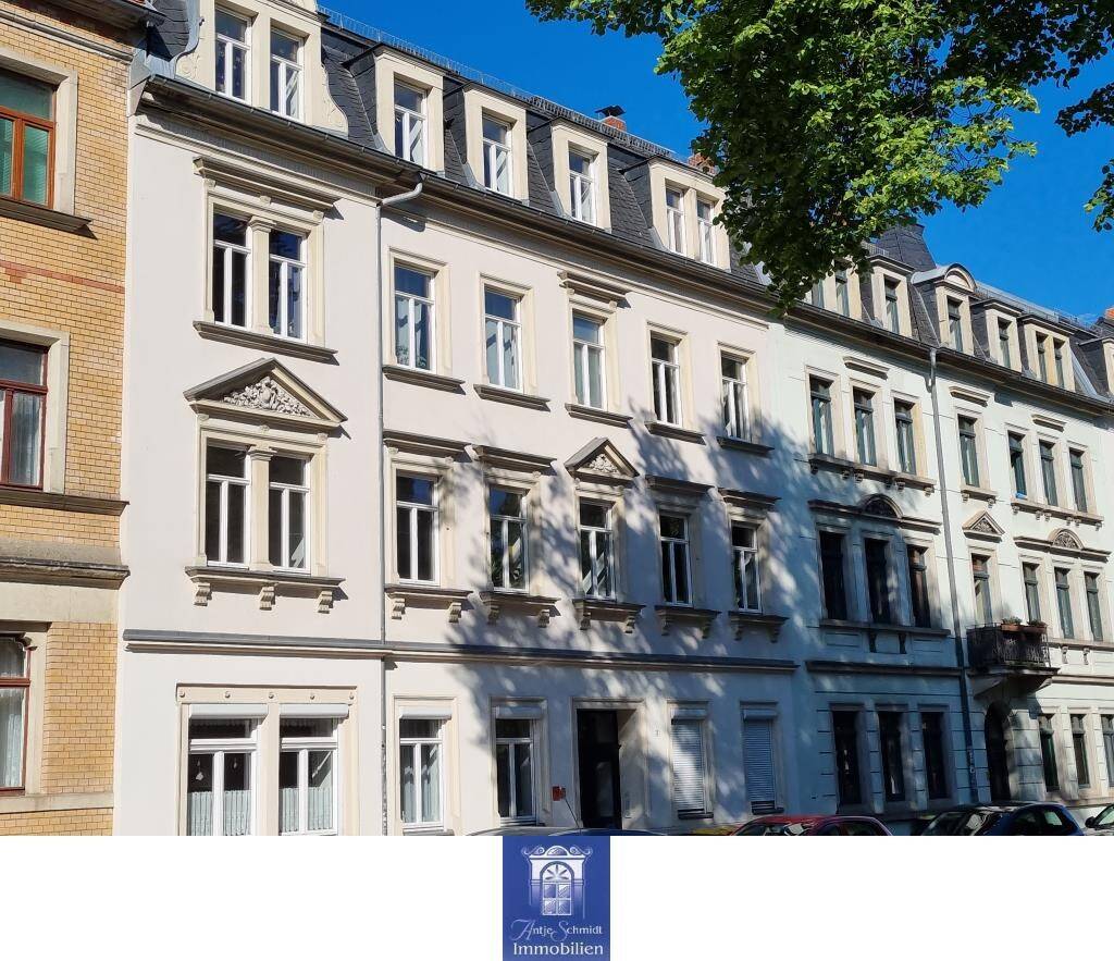 Für Eigennutzer - Himmlische Dachwohnung über zwei Ebenen! Individuelle Raumaufteilung, Balkon!