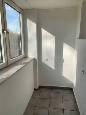 Hell und sonnig: gepfl. 3 Zimmer-Wohnung direkt am Park - Vereinsstr. 23b ! – 47169 Duisburg – Vorschaubild 7