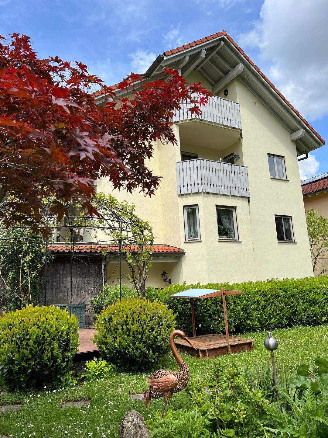 MFH herrliche Waldrandlage in Waldshut Provision frei – Waldshut-Tiengen – Bild 1 von 9