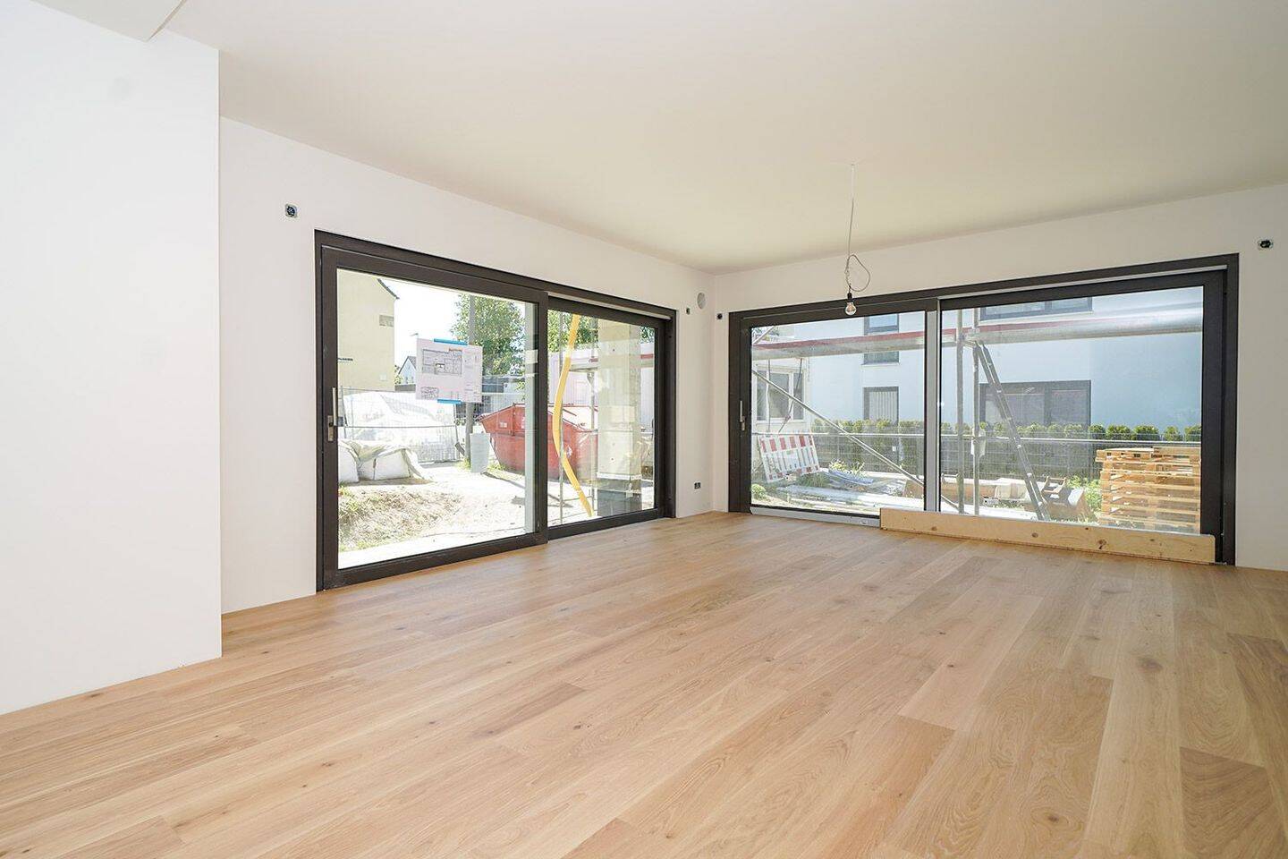 Marienbergpark vor der Tür: Neubau mit 140 m² Garten | TG-Stellplatz inklusive – Nürnberg – Vorschaubild 2