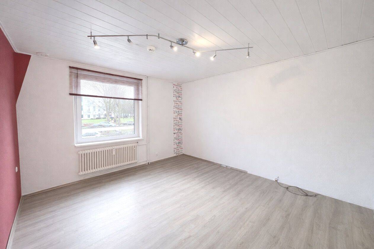 3-Zimmer-Erdgeschosswohnung mit Balkon und Gestaltungspotenzial in ruhiger Lage. – Salzgitter – Vorschaubild 4