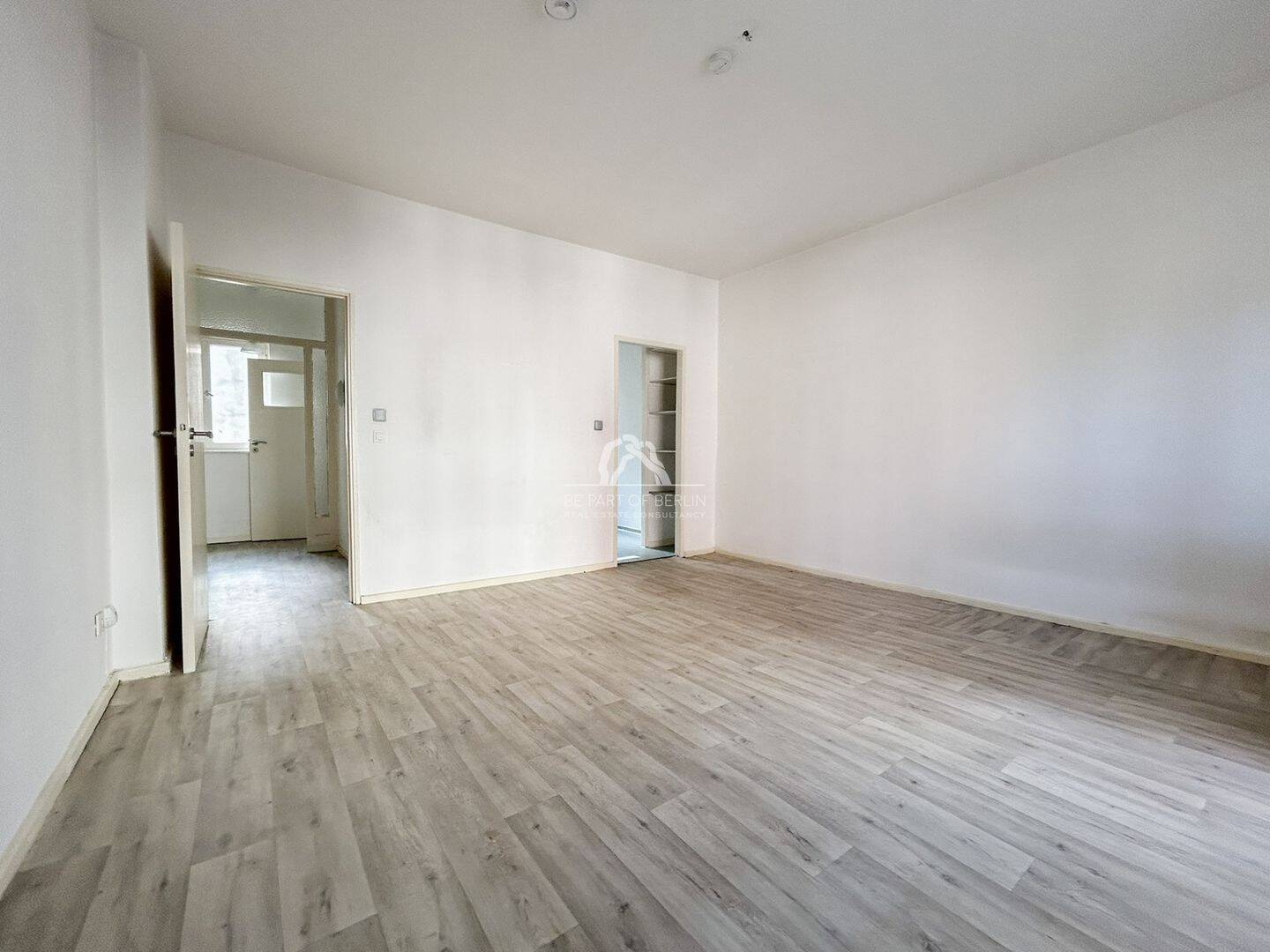 GESTALTEN SIE IHR NEUES ZUHAUSE: 1-ZIMMER-WOHNUNG MIT BALKON IN WILMERSDORF I PROVISIONSFREI – Berlin – Vorschaubild 3
