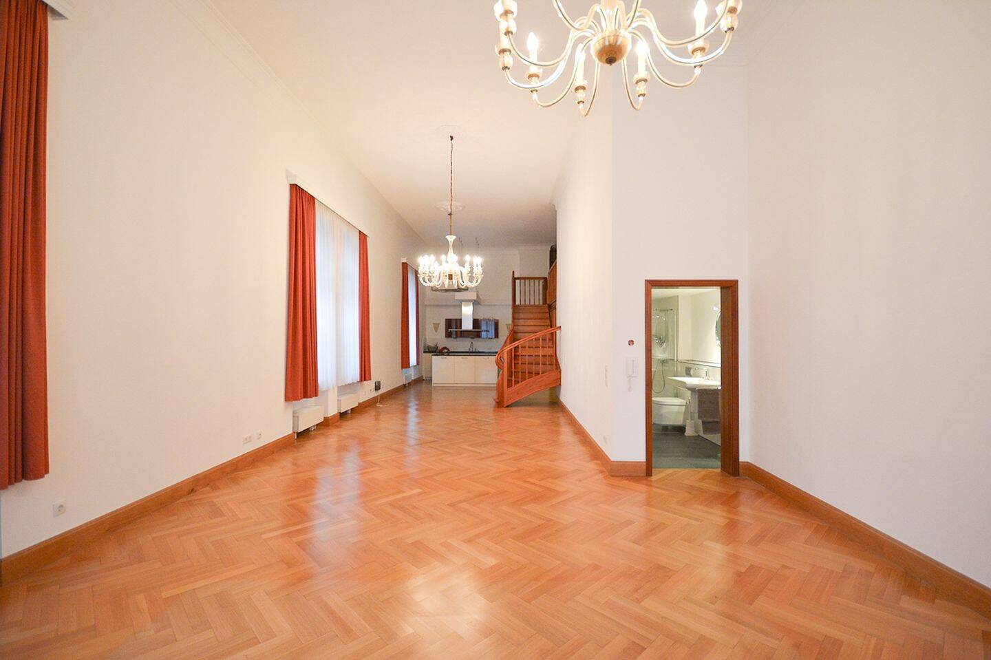 Weststadt: Besonders und großzügig! Maisonetteapartment mit Einbauküche, 2 Bädern und TG-Stellplatz – Bonn – Vorschaubild 7