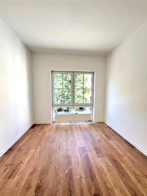 Stilvoll Wohnen: Modernes Zuhause mit TOP Grundriss! – 1159 Dresden – Vorschaubild 5