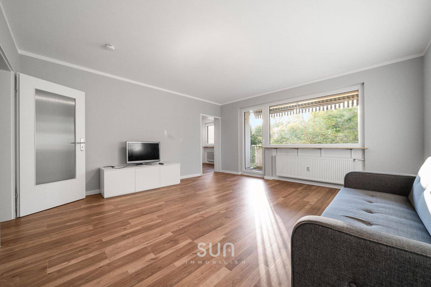 GRÜN AM MOSBACH, URBAN RICHTUNG RHEIN - Modernisierte 2-Zimmer-Wohnung in Biebrich – Wiesbaden – Vorschaubild 6