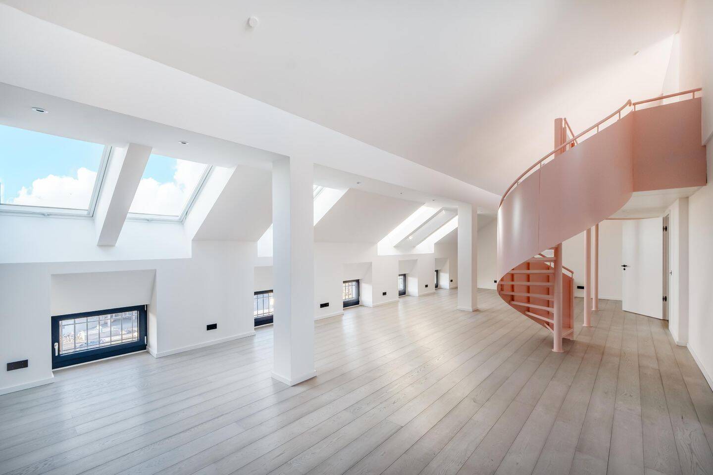 The Art of Living - Ikonisches Galerie-Penthouse am Moritzplatz – Berlin – Vorschaubild 3