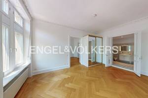 Traumhafte Altbauwohnung in direkter Stadtlage – 65183 Wiesbaden – Vorschaubild 4