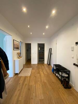 Modernisierte 2-Zimmer-Wohnung mit Balkon und Stellplatz in LU-West – 67059 Ludwigshafen am Rhein – Vorschaubild 3