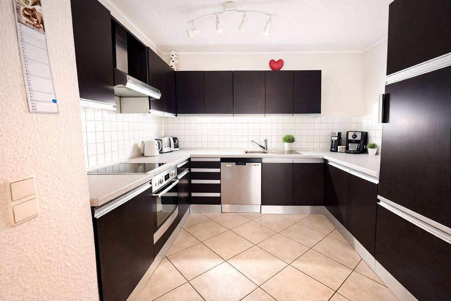 "Familientraum in Wiesbaden-Nordenstadt: 5-Zimmer-Reihenhaus mit großem Garten" – Wiesbaden – Vorschaubild 6