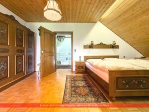 Großzügig. Grün. Vielseitig. - Zweifamilienhaus in begehrter Lage von Bürgel – 63075 Offenbach am Main – Vorschaubild 9