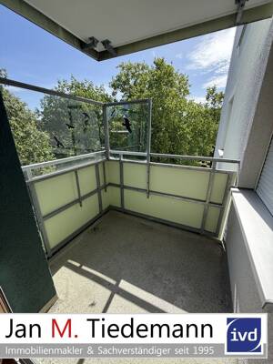 Freie gepflegte 2 Zimmer ETW im dritten Stock (Fahrstuhl) mit Balkon – 23556 Lübeck – Vorschaubild 8