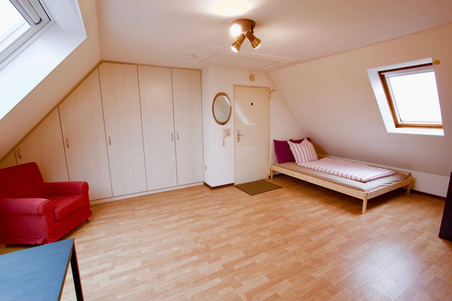 Helles Apartment zentral an der Weser – voll ausgestattet (schnelles Internet inklusive) – Bremen – Vorschaubild 3