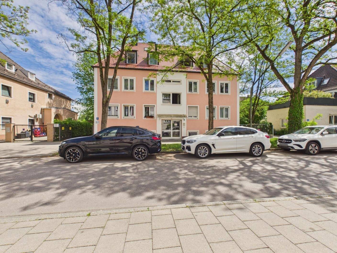 18 Einheiten, volle Vermietung, attraktive Perspektive – München – Vorschaubild 5