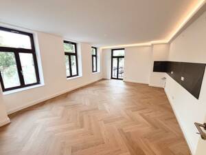 Perfekt für 2! + Erstbezug + Balkon + Parkett + Fußbodenheizung + Wanne & Dusche + LED-Licht – 4177 Leipzig – Vorschaubild 1