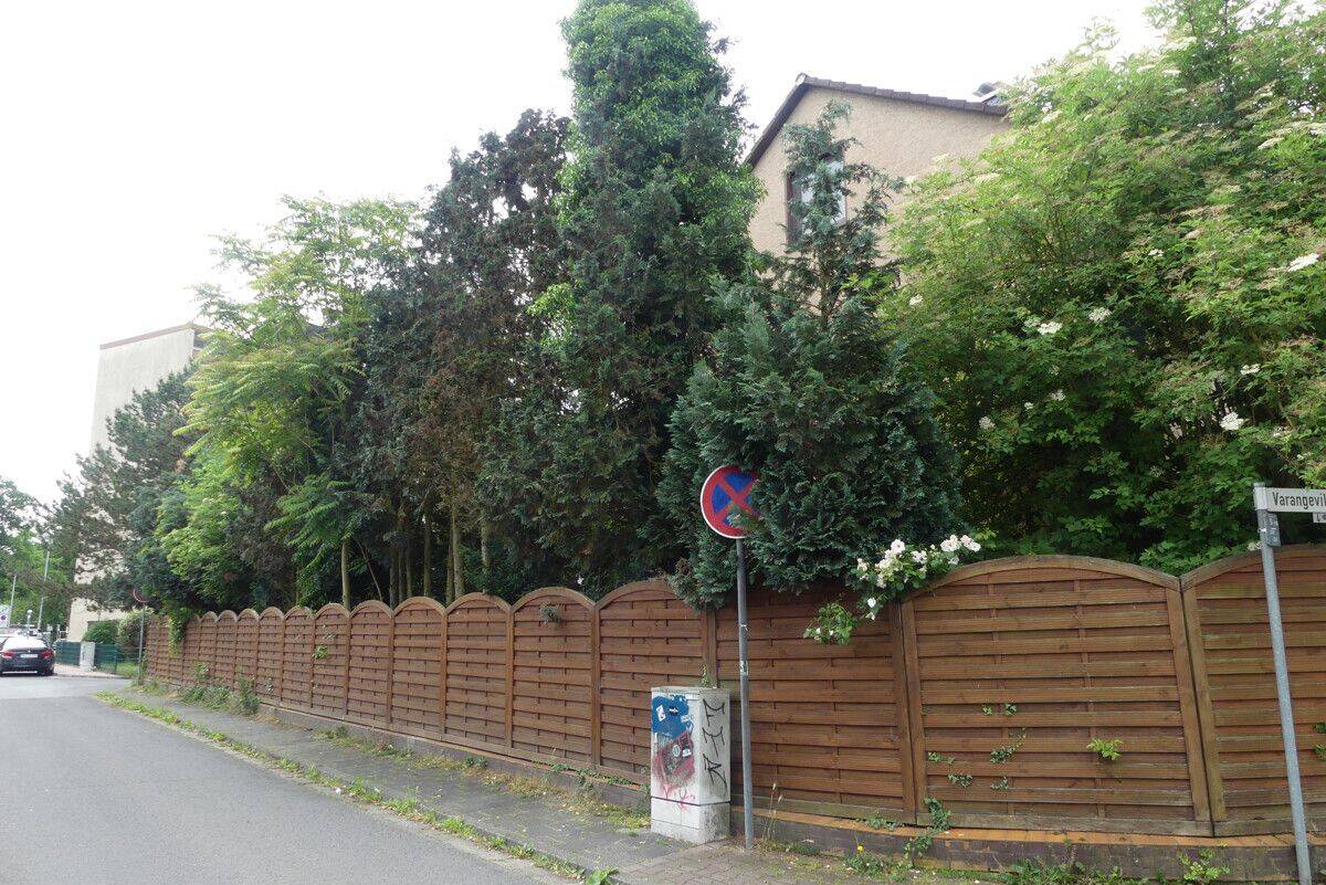 "Besondere Gelegenheit in Bruchköbel" Haus mit großem Garten in guter Lage – Bruchköbel – Vorschaubild 3