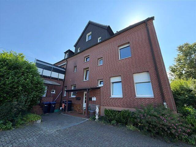 gepflegte 3 Zimmer-Wohnung in Hamm mit EBK!