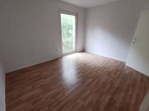 Ihre Chance - ideale 3,5-Zi.-Wohnung mit Balkon und moderner Küchenzeile – 45894 Gelsenkirchen – Vorschaubild 4