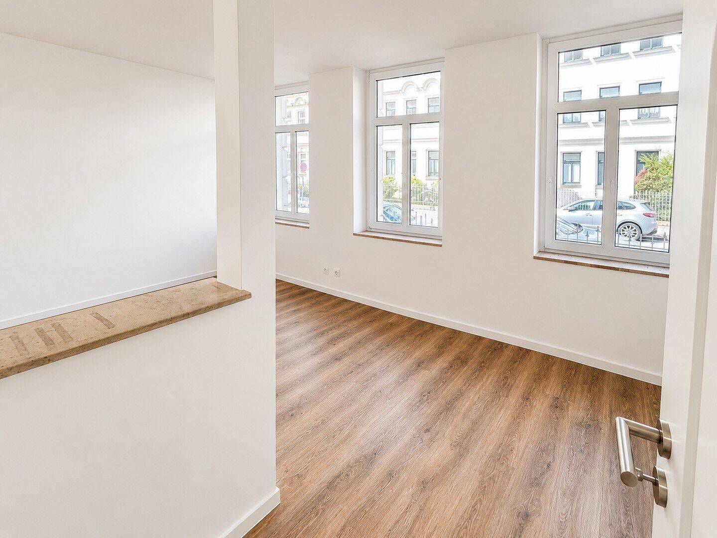 Wunderschön sanierter Altbau mit Fußbodenheizung und Gartenanteil - Erstbezug in Gohlis – Leipzig – Vorschaubild 2