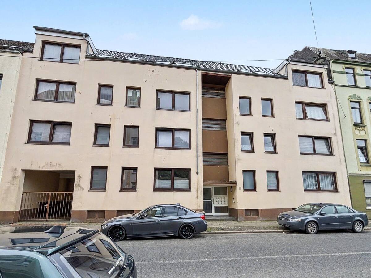 Gepflegte 3-Zimmer-Wohnung mit Balkon und Garage in Bremerhaven-Lehe – 27576 Bremerhaven – Bild 1 von 3